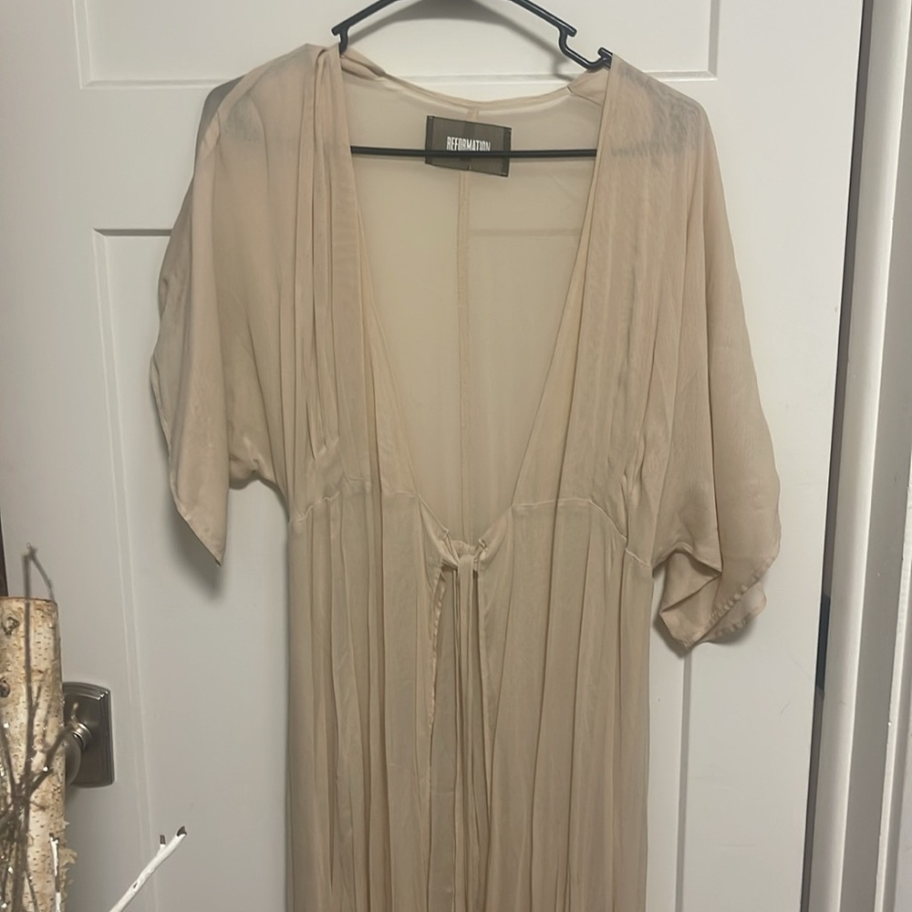 Top Dress - Picture 2 of 3